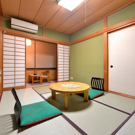 Kusatsu Onsen Ryokufutei Ryokan Exterior foto